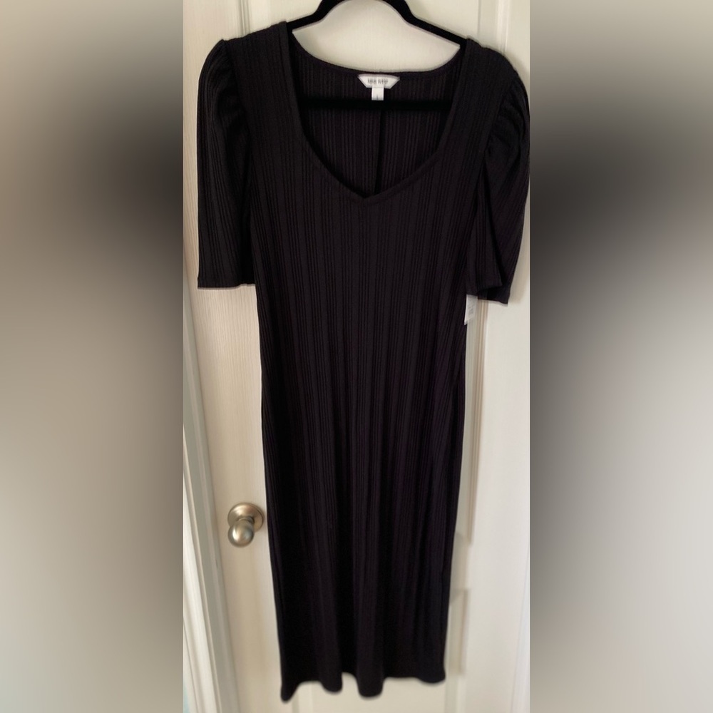 Nine West V neck puff sleeve dress size-L